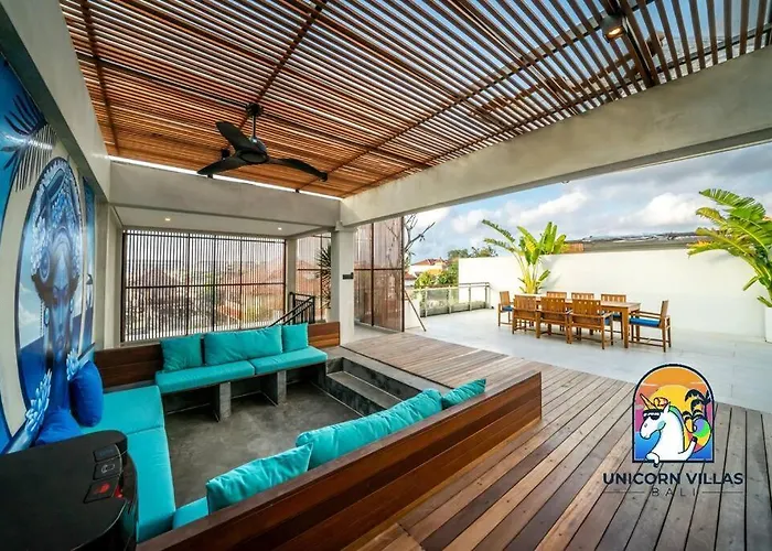 Soho 1 - By Unicorn Bali * 塞米亚克