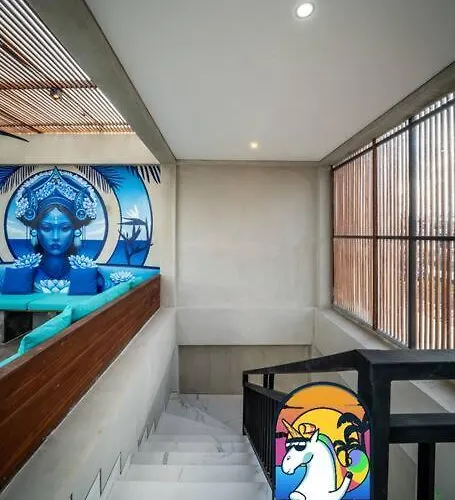 Soho 1 - By Unicorn Bali 塞米亚克
